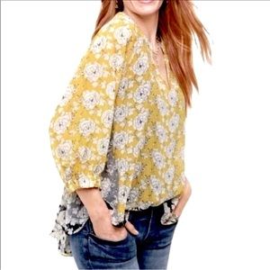 Cabi women’s floral top yellow grey & black